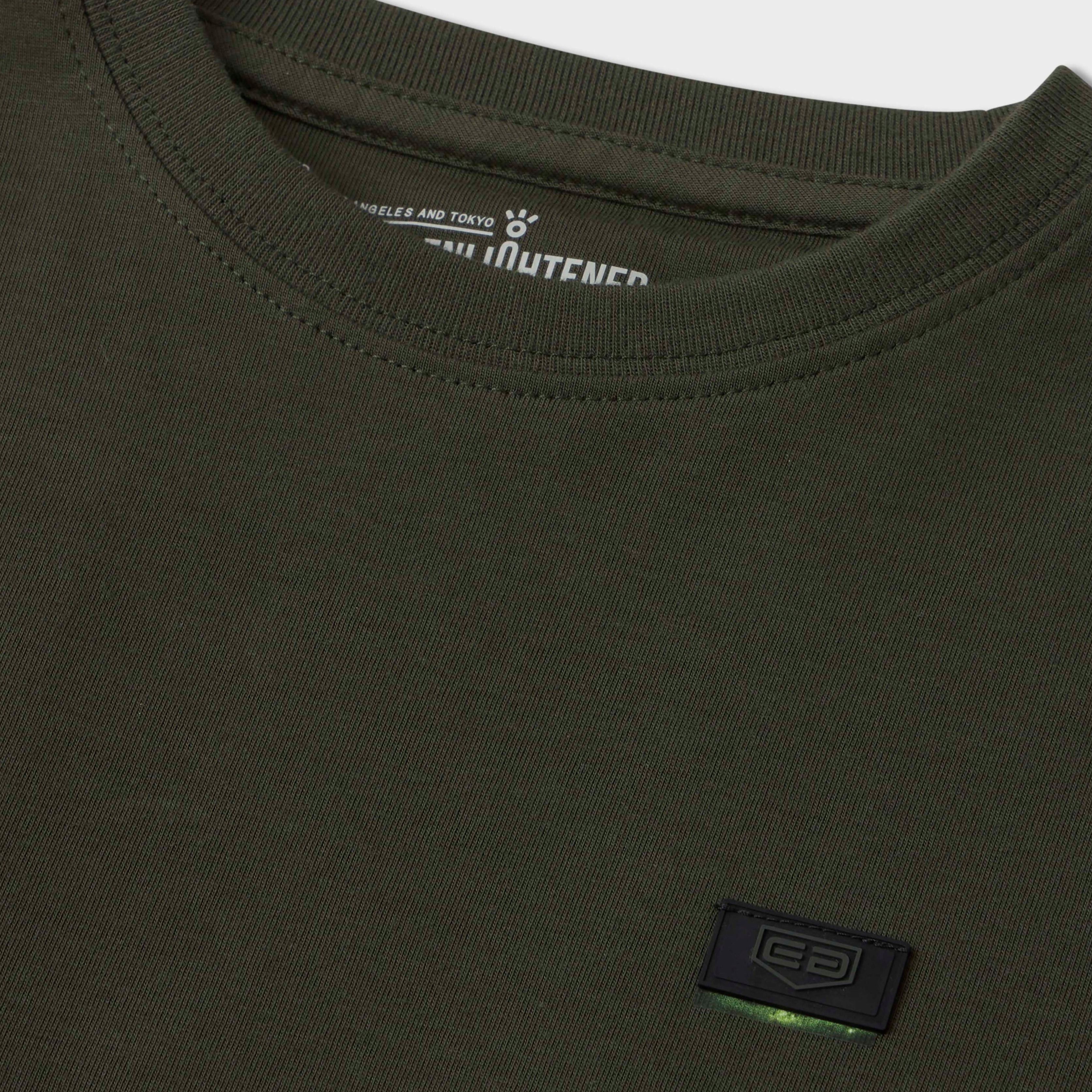 Leaf Sheep Peek-and-Discover Tee