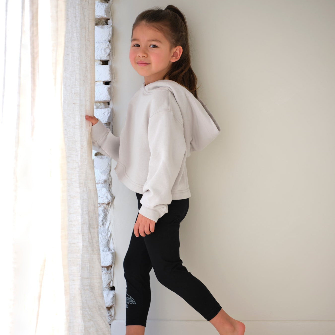 Leaf Sheep Cropped Hoodie